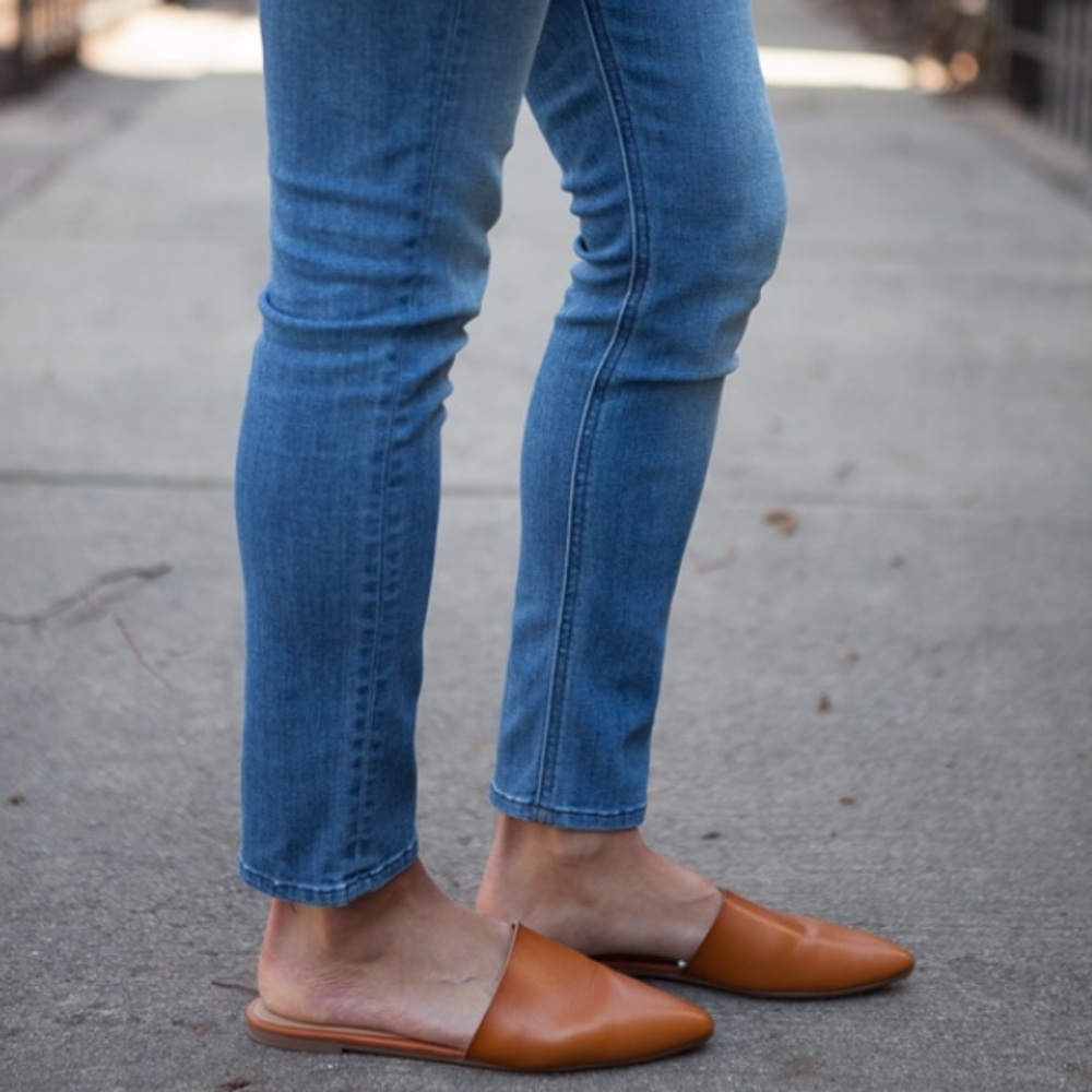 Pointed Mules - Picture 4 of 4